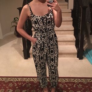 BLACK AND WHITE ROMPER